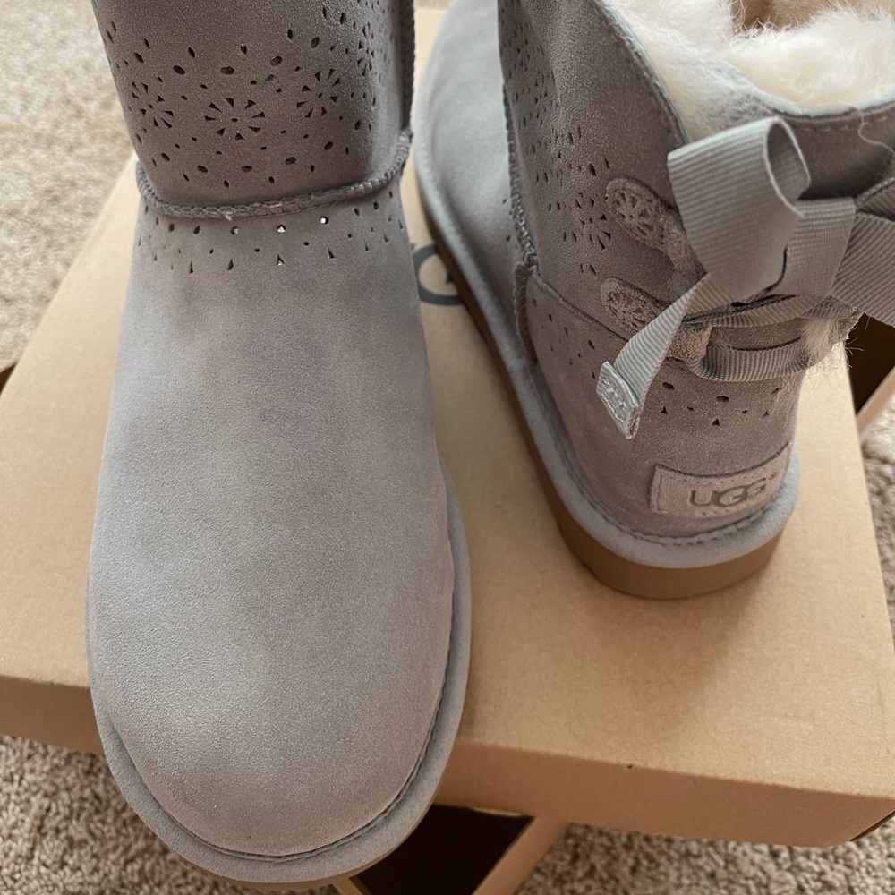 Ugg W Dae Sunshine Perf Women’s US size 11 New